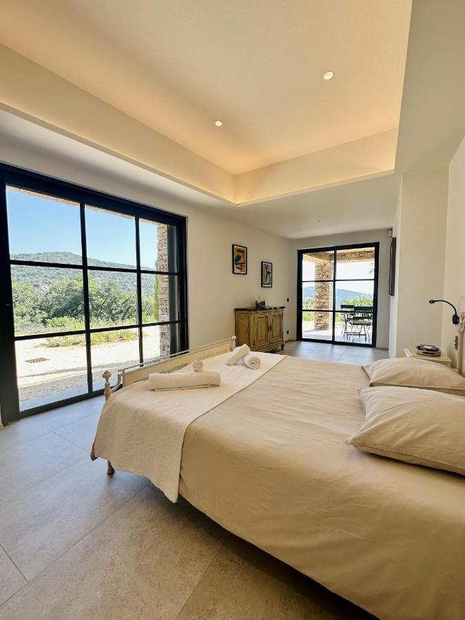 Le Mas Saint Michel Grimaud Bed & Breakfast Ngoại thất bức ảnh